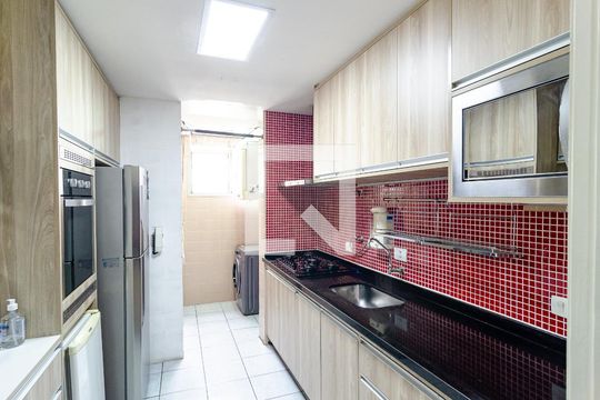 Cozinha de apartamento à venda com 2 quartos, 58m² em Vila Santa Catarina, São Paulo