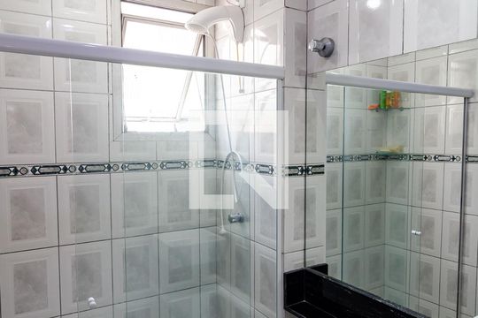 Banheiro Social de apartamento à venda com 2 quartos, 58m² em Vila Santa Catarina, São Paulo