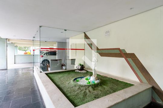 Entrada de apartamento à venda com 2 quartos, 58m² em Vila Santa Catarina, São Paulo