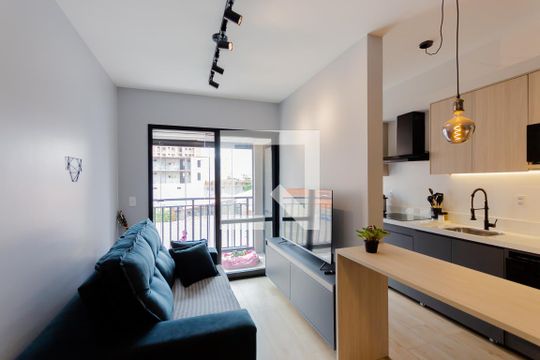Sala de apartamento à venda com 1 quarto, 44m² em Campestre, Santo André