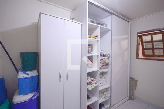 Quarto 6 - de serviço de casa à venda com 3 quartos, 460m² em Jardim da Saúde, São Paulo