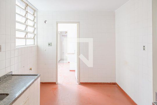 Cozinha de apartamento à venda com 2 quartos, 104m² em Consolação, São Paulo