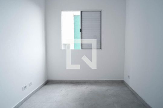 Quarto de apartamento à venda com 1 quarto, 30m² em Jardim Maringa, São Paulo