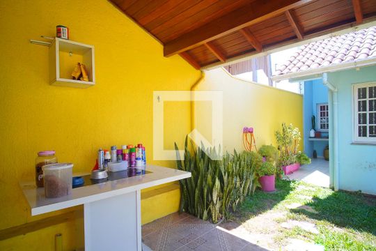 Pátio de casa à venda com 3 quartos, 125m² em Santo Afonso, Novo Hamburgo
