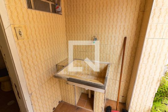 Área de Serviço de casa para alugar com 2 quartos, 110m² em Vila Congonhas, São Paulo