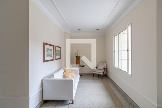 Área Comum - Hall de Entrada de apartamento para alugar com 2 quartos, 70m² em Vila Gomes Cardim, São Paulo