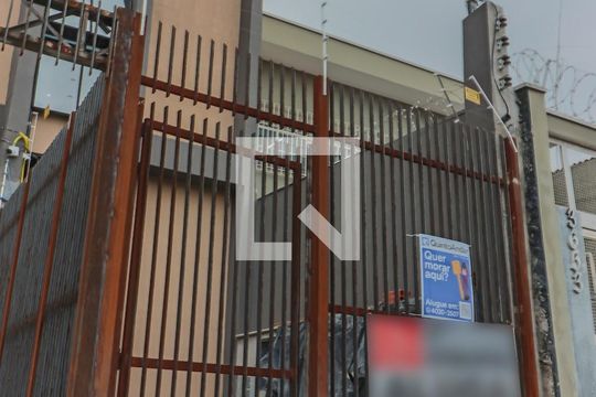Fachada de kitnet/studio para alugar com 1 quarto, 20m² em Jd. Rio Pequeno, São Paulo