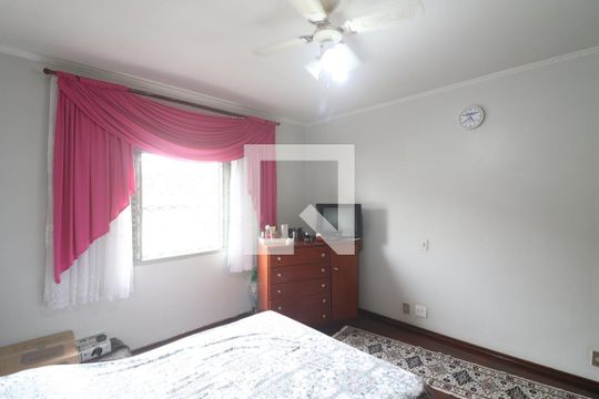 Quarto 1 de casa à venda com 4 quartos, 169m² em Vila Dionisia, São Paulo