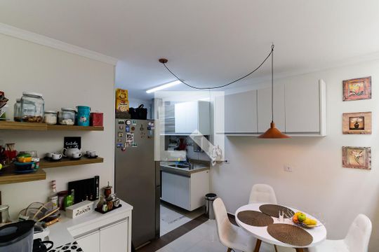 Cozinha de casa à venda com 3 quartos, 157m² em São Domingos, São Paulo