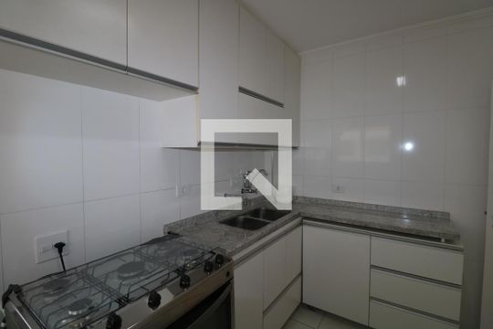 Cozinha de apartamento para alugar com 3 quartos, 107m² em Perdizes, São Paulo