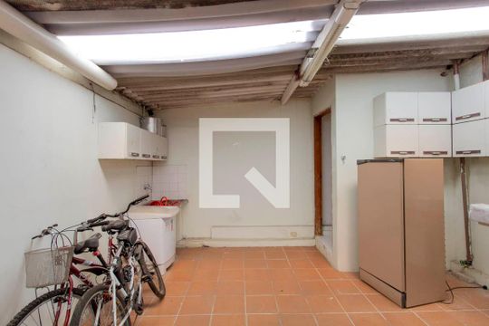 Casa 1 Área de Serviço de casa à venda com 5 quartos, 400m² em Jardim de Lorenzo, São Paulo