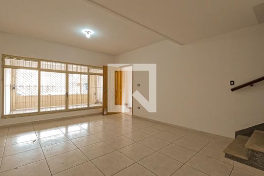 Sala de casa à venda com 2 quartos, 180m² em Vila Endres, Guarulhos