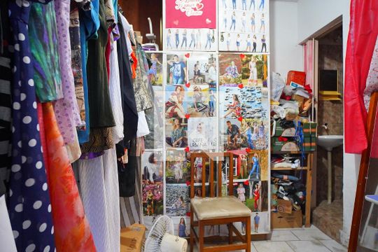 Quarto de Serviço de casa à venda com 9 quartos, 300m² em Jardim Carvalho, Porto Alegre