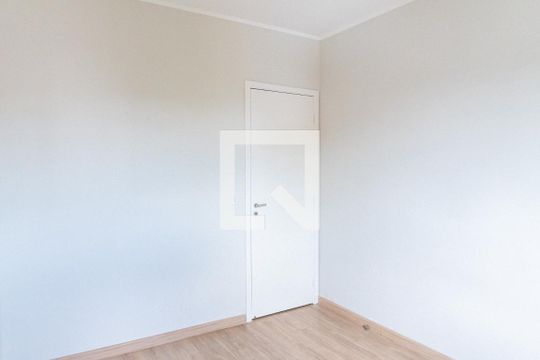 Quarto de apartamento para alugar com 2 quartos, 80m² em Vila Guarani (z Sul), São Paulo