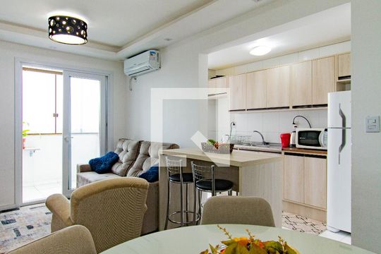 Sala de apartamento à venda com 3 quartos, 72m² em Marechal Rondon, Canoas