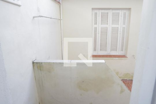 Quintal/Area de serviço de casa à venda com 3 quartos, 115m² em Saúde, São Paulo