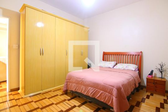 Quarto 2 de casa à venda com 2 quartos, 180m² em Cangaiba, São Paulo