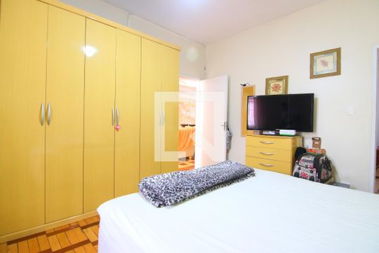 Quarto 1 de casa à venda com 2 quartos, 180m² em Cangaiba, São Paulo