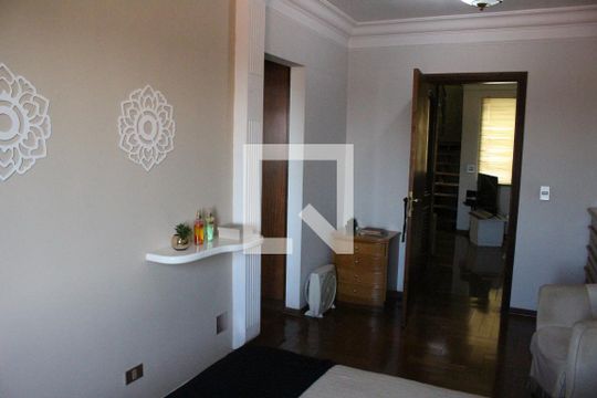 Suíte 1 - foto 3 de casa à venda com 3 quartos, 398m² em Osvaldo Cruz, São Caetano do Sul