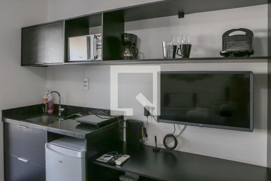 Studio de kitnet/studio para alugar com 1 quarto, 30m² em Bom Retiro, São Paulo