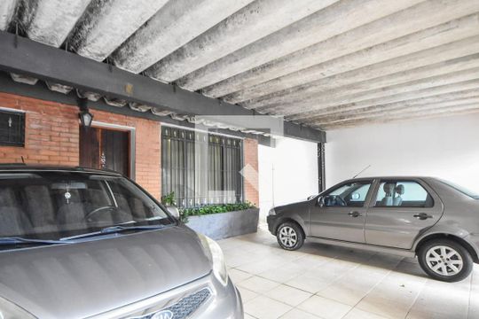 Garagem de casa à venda com 3 quartos, 162m² em Cidade Monções, São Paulo