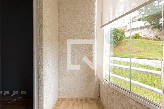 Varanda de apartamento para alugar com 2 quartos, 62m² em Jardim Testae, Guarulhos