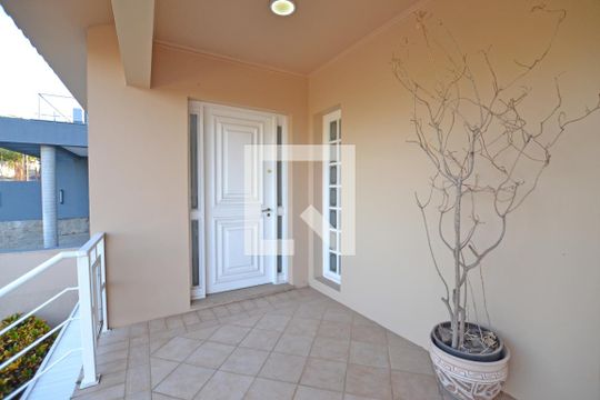 Varanda de Entrada de casa à venda com 4 quartos, 330m² em Santo Antônio, Porto Alegre