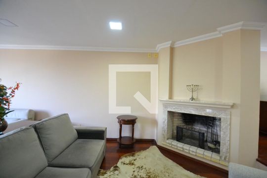 Sala Três Ambientes de casa à venda com 4 quartos, 330m² em Santo Antônio, Porto Alegre
