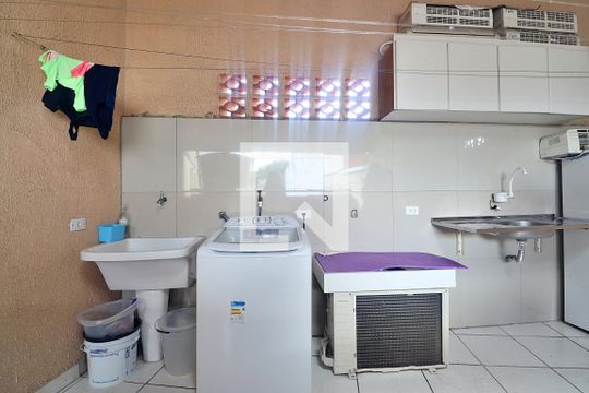 Área de Serviço de casa à venda com 3 quartos, 184m² em Santa Teresinha, Santo André