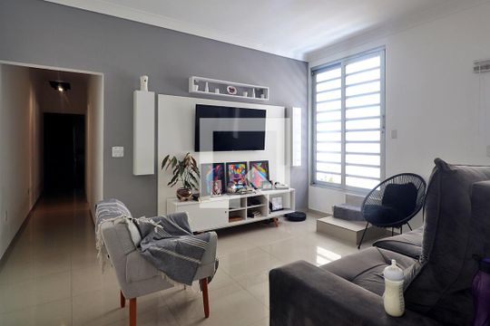 Sala de casa à venda com 3 quartos, 184m² em Santa Teresinha, Santo André
