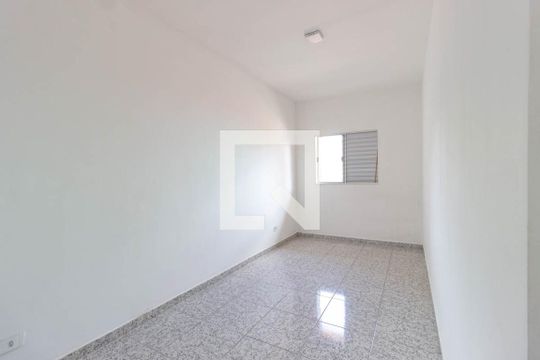 Quarto de casa para alugar com 1 quarto, 37m² em Jardim Japao, São Paulo