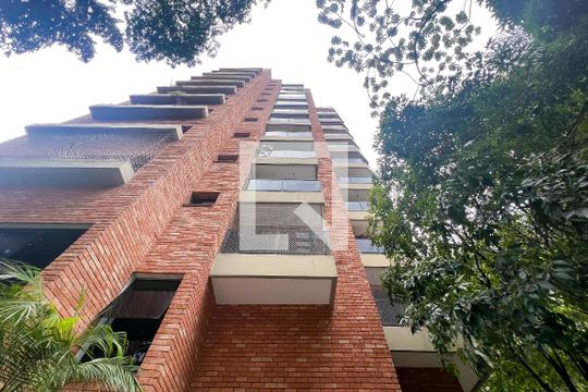 Fachada de apartamento à venda com 3 quartos, 222m² em Indianópolis, São Paulo