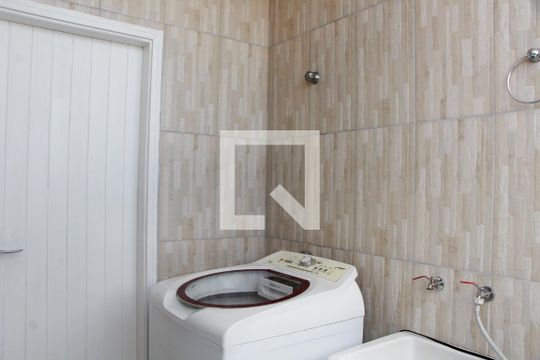 ÁREA DE SERVIÇO de casa para alugar com 3 quartos, 256m² em Jardim Chapadão, Campinas