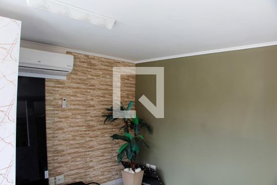 SALA PISO INFERIORSALA PISO INFERIOR de casa para alugar com 3 quartos, 256m² em Jardim Chapadão, Campinas