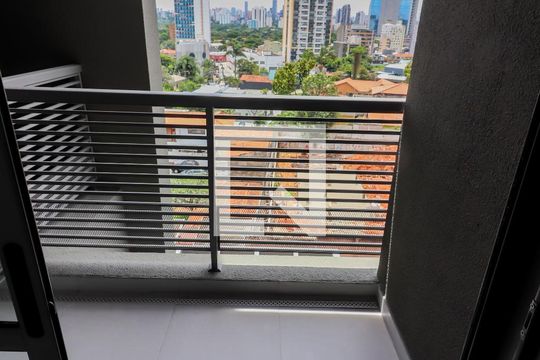 Varanda de kitnet/studio à venda com 1 quarto, 28m² em Butantã, São Paulo