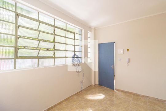 Kitnet de kitnet/studio para alugar com 1 quarto, 14m² em Cambuci, São Paulo