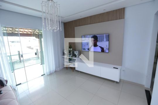 Casa à venda com 3 quartos, 150m² em  Sapucaia Ii, Contagem