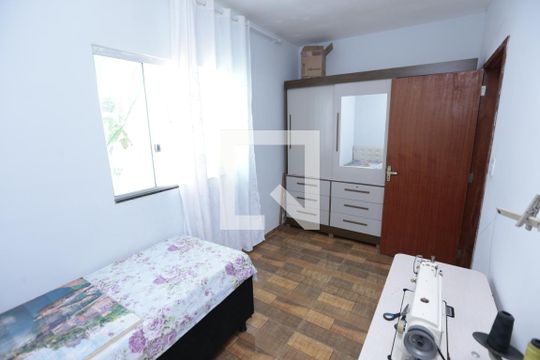 Quarto 1 de casa à venda com 3 quartos, 150m² em  Sapucaia Ii, Contagem