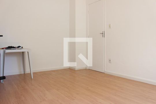 Quarto de apartamento para alugar com 1 quarto, 52m² em Centro, São Vicente