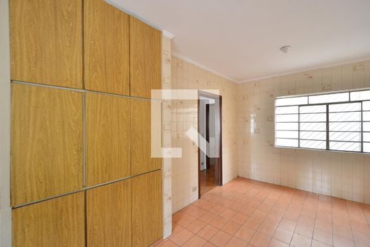 Cozinha de casa à venda com 3 quartos, 240m² em Chácara Inglesa, São Paulo