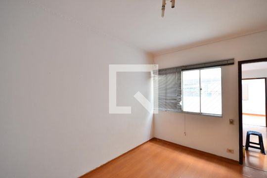 Quarto de casa à venda com 3 quartos, 240m² em Chácara Inglesa, São Paulo