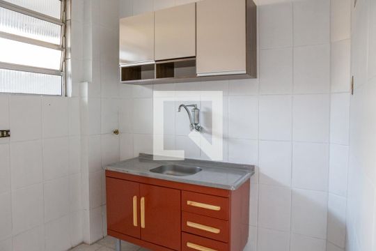 Cozinha de kitnet/studio à venda com 1 quarto, 38m² em Barra Funda, São Paulo