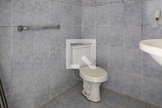 Banheiro de kitnet/studio à venda com 1 quarto, 38m² em Barra Funda, São Paulo