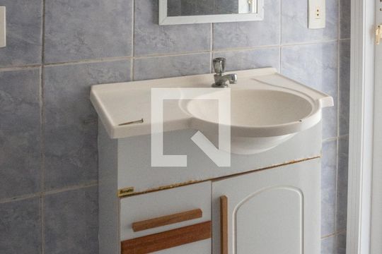 Banheiro de kitnet/studio à venda com 1 quarto, 38m² em Barra Funda, São Paulo