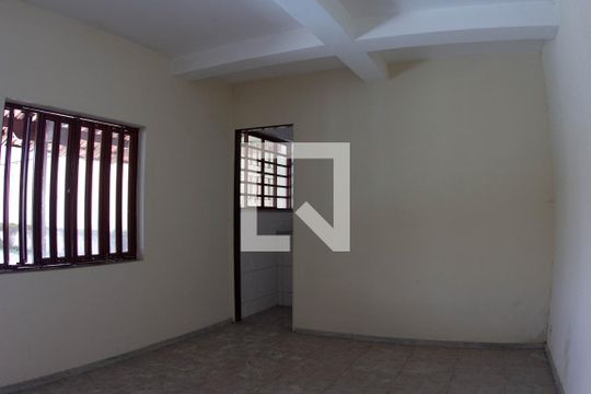 sala 1 de casa para alugar com 2 quartos, 420m² em Jardim Riacho das Pedras, Contagem