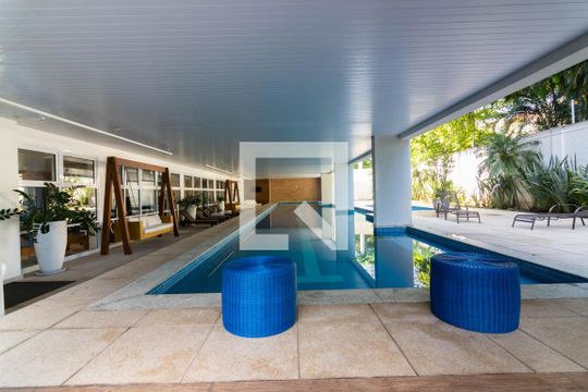 Piscina de apartamento para alugar com 1 quarto, 42m² em Brooklin Paulista, São Paulo