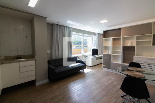 Apartamento para alugar com 1 quarto, 42m² em Brooklin Paulista, São Paulo