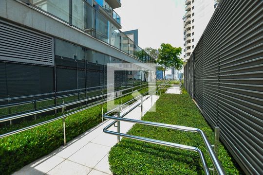 Área comum - Jardim de apartamento à venda com 1 quarto, 44m² em Pinheiros, São Paulo