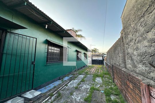 Área Externa de casa à venda com 3 quartos, 140m² em Jardim America, São Leopoldo