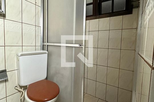 Banheiro da Suíte de casa à venda com 3 quartos, 140m² em Jardim America, São Leopoldo